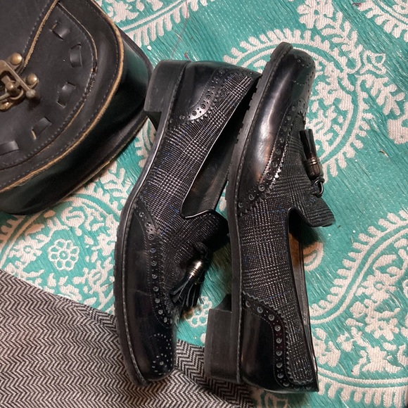 Stuart Weitzman Boything Loafers - Picture 8 of 10